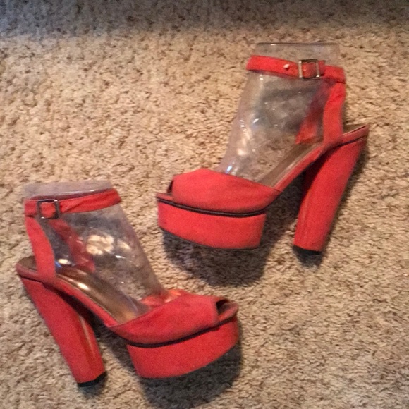 Forever 21 Shoes - Forever 21 Faux Suede Burnt Orange Platform Heels